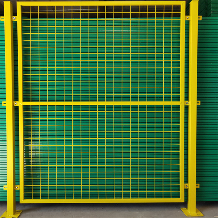 現(xiàn)貨批發(fā)車間隔離柵定制廠區(qū)倉(cāng)庫(kù)隔離護(hù)欄網(wǎng) 設(shè)備安全防護(hù)圍欄網(wǎng)